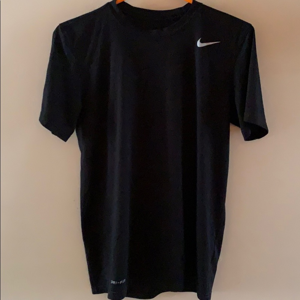 Nike Dri-fit T-shirt, black, men’s size small
